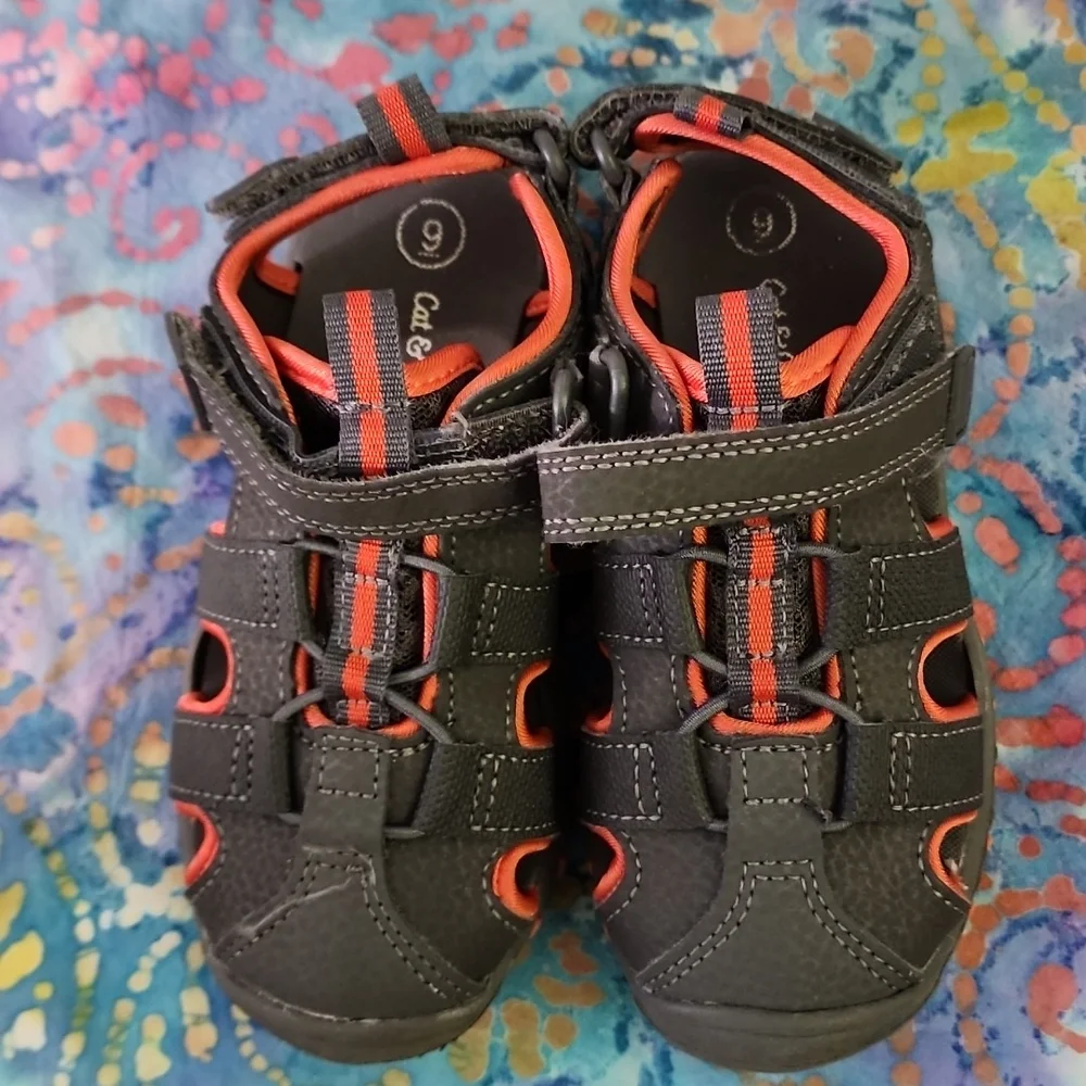 Cat & Jack Sandals Grey Size 9